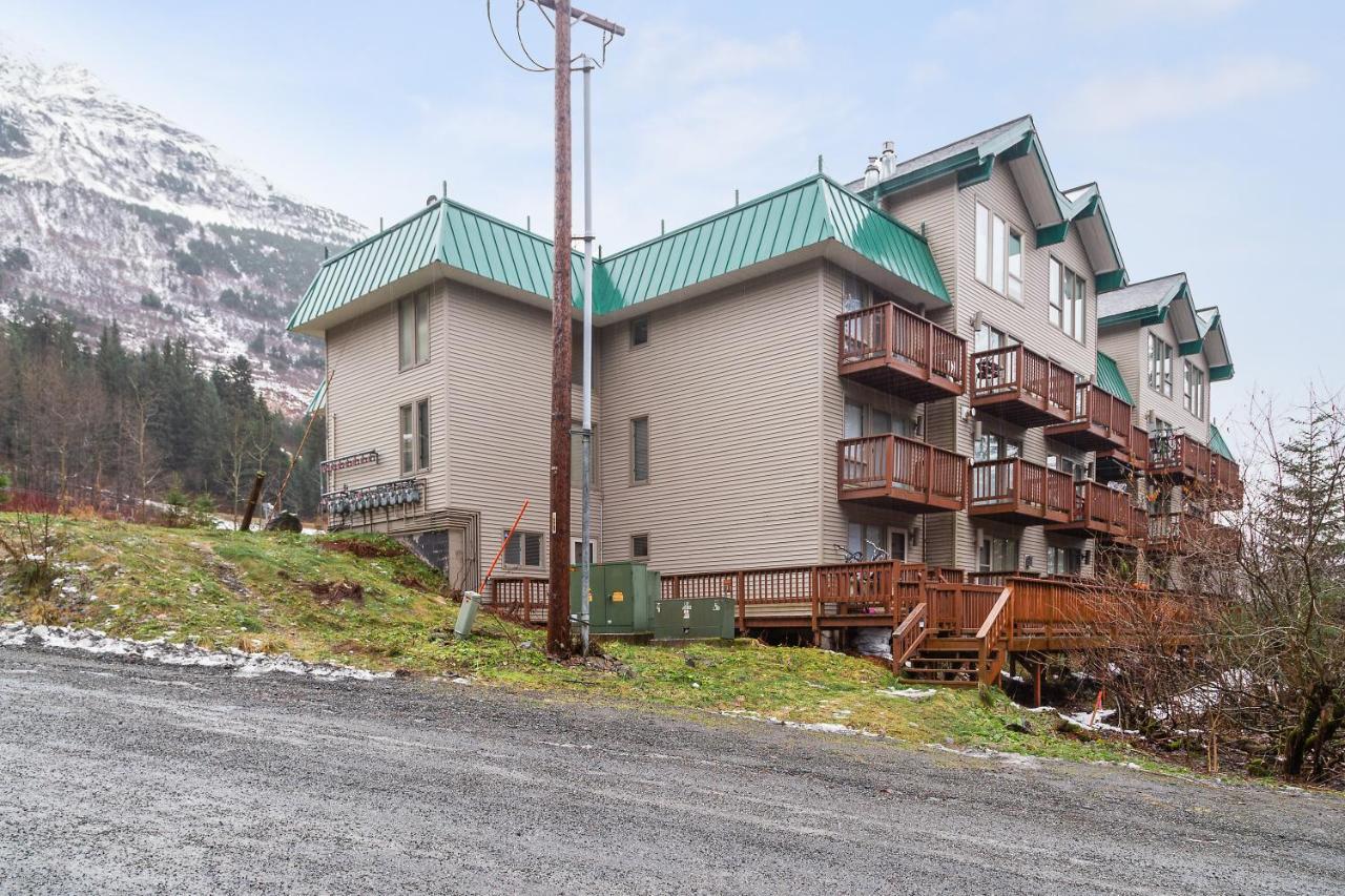 Alyeska North #400 Hotel Girdwood Exterior photo