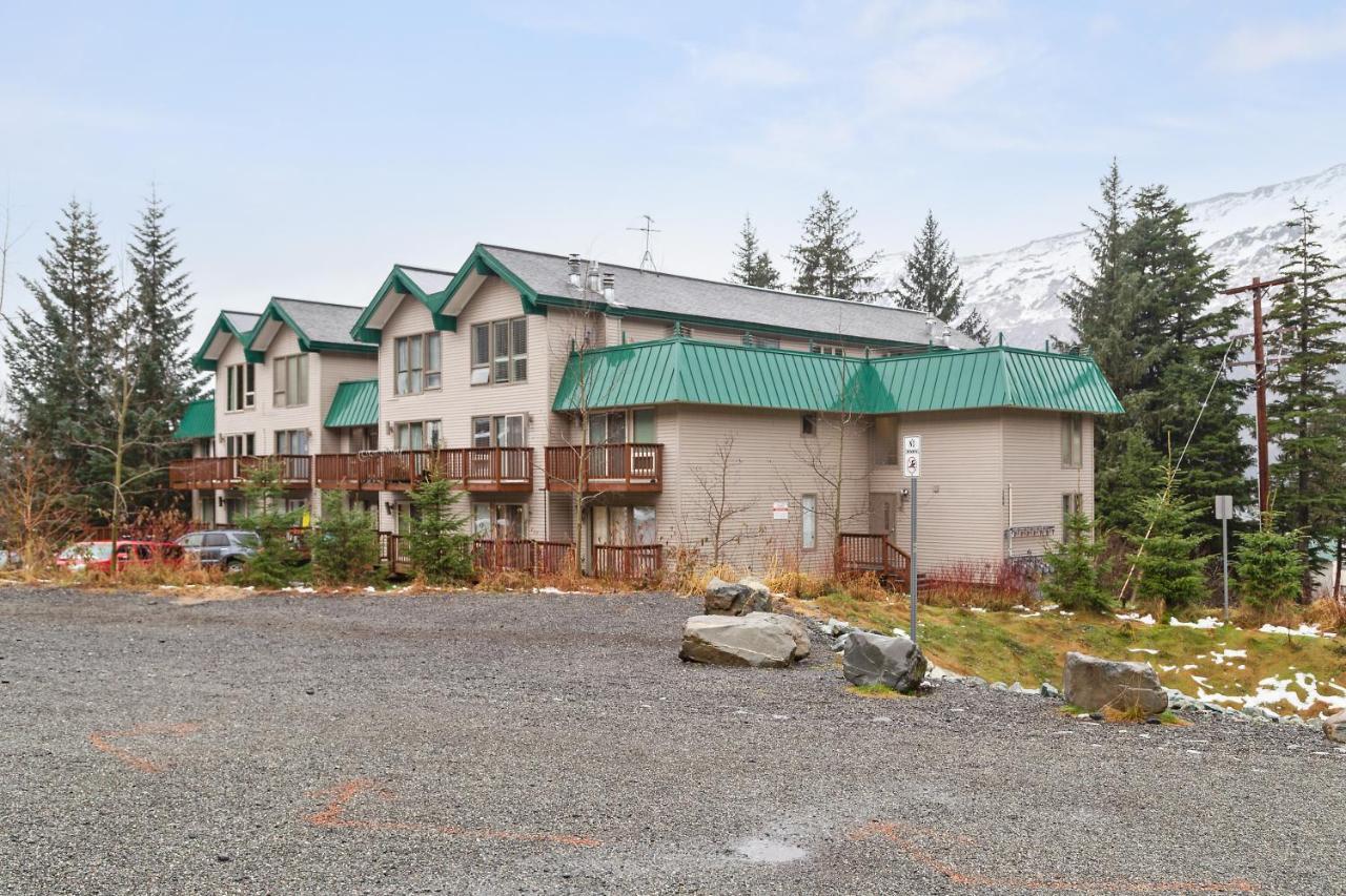 Alyeska North #400 Hotel Girdwood Exterior photo
